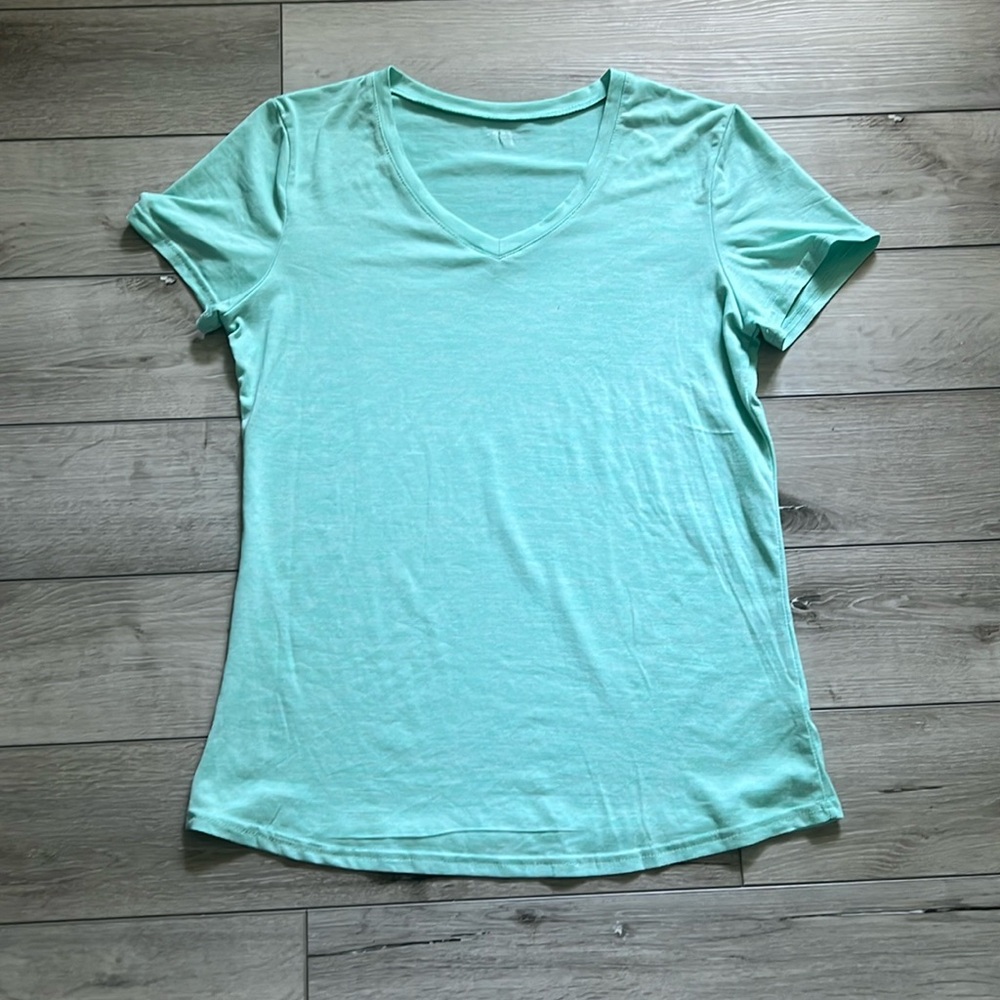 Active V-Neck